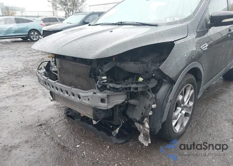 2015 Ford Escape Titanium из США, поврежденный, VIN 1FMCU9J9XFUB77087